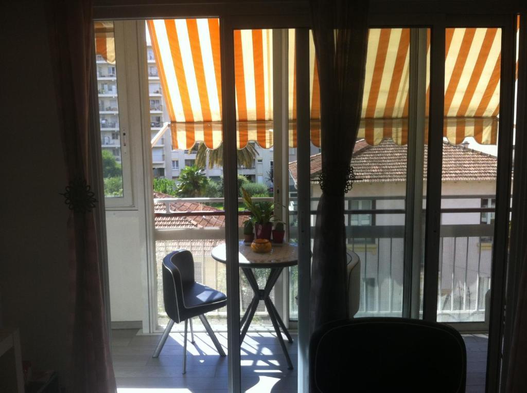 Appartement Les Palmiers ジュアン・レ・パン エクステリア 写真